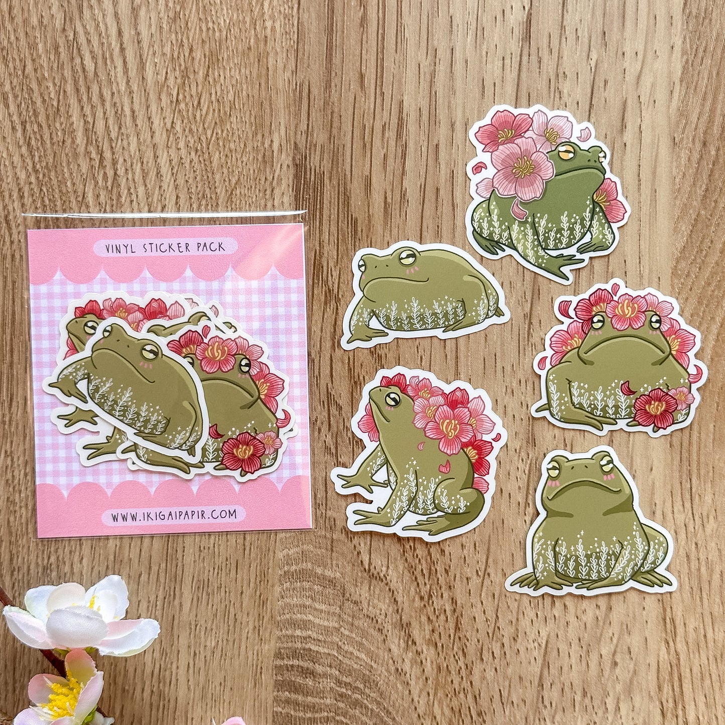 Sakura Frogs Vinyl Sticker Pack